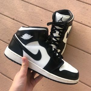 Jordan 1 Retro Mids Customs